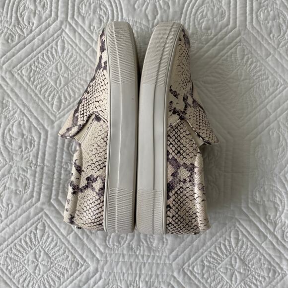 Steve Madden Gills Cream Snakeskin Slip On Shoes 9 - Picture 4 of 7